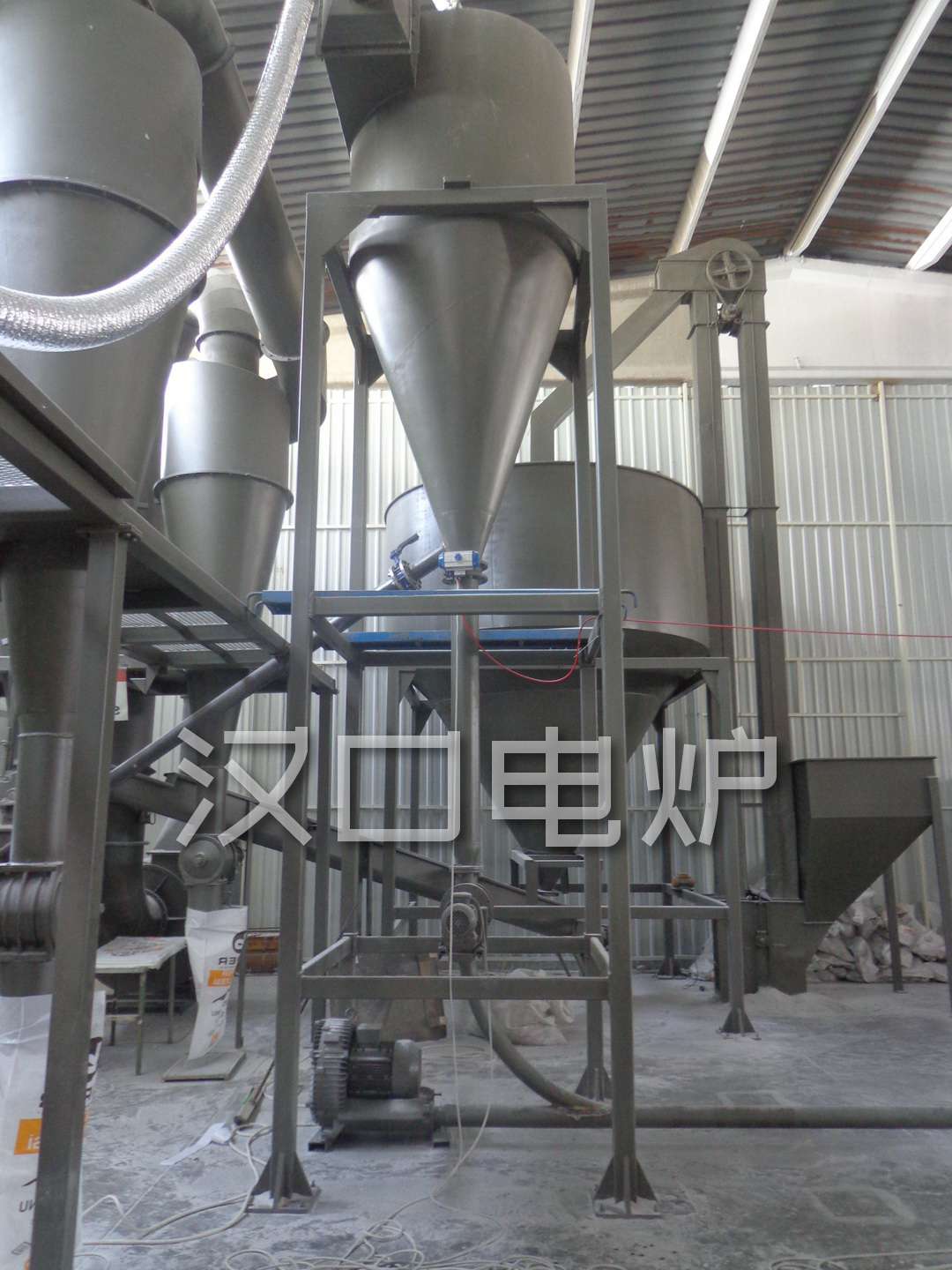 珍珠岩天然气膨胀炉